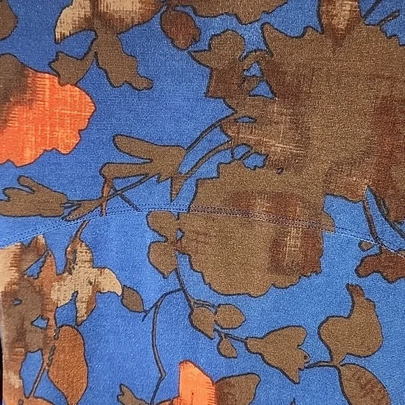 Beautiful Draped Vera Wang Top - Picture 5 of 8